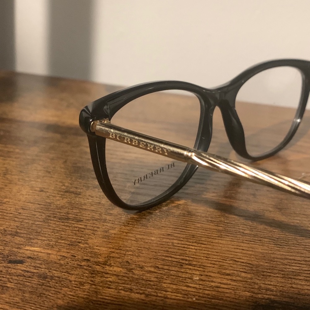 BURBERRY Glasses 🖤